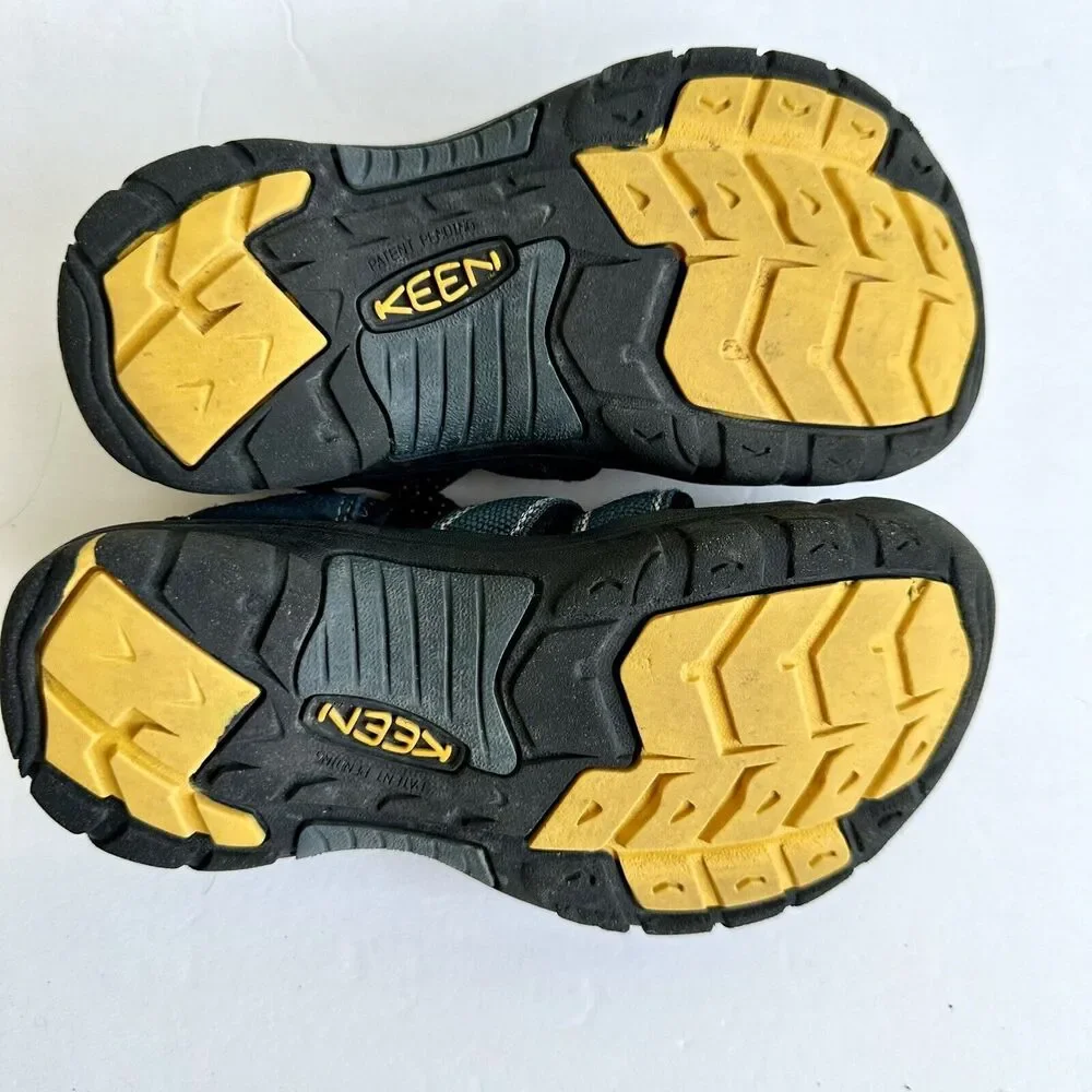 Keen Shoes Kids Sz 3 Waterproof Hiking Sandals Outdoor Green Newport Style